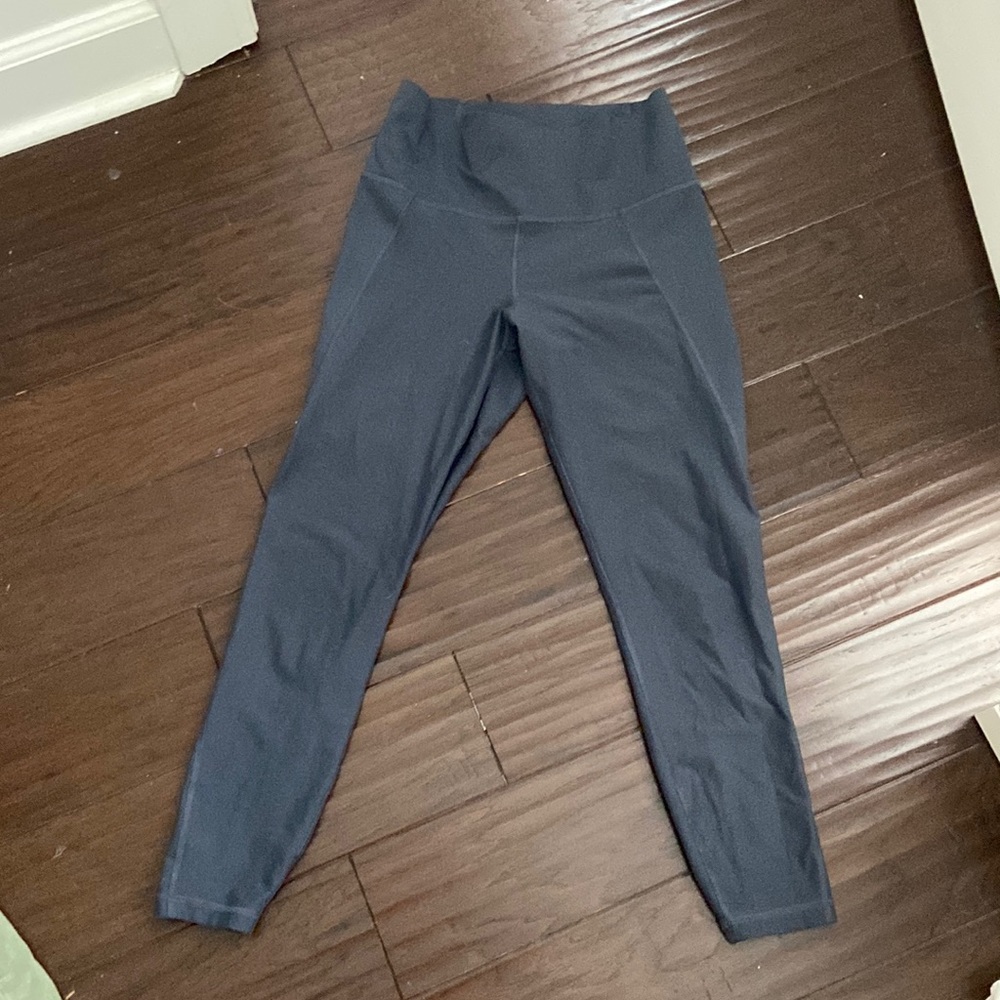 old navy active size medium leggings
